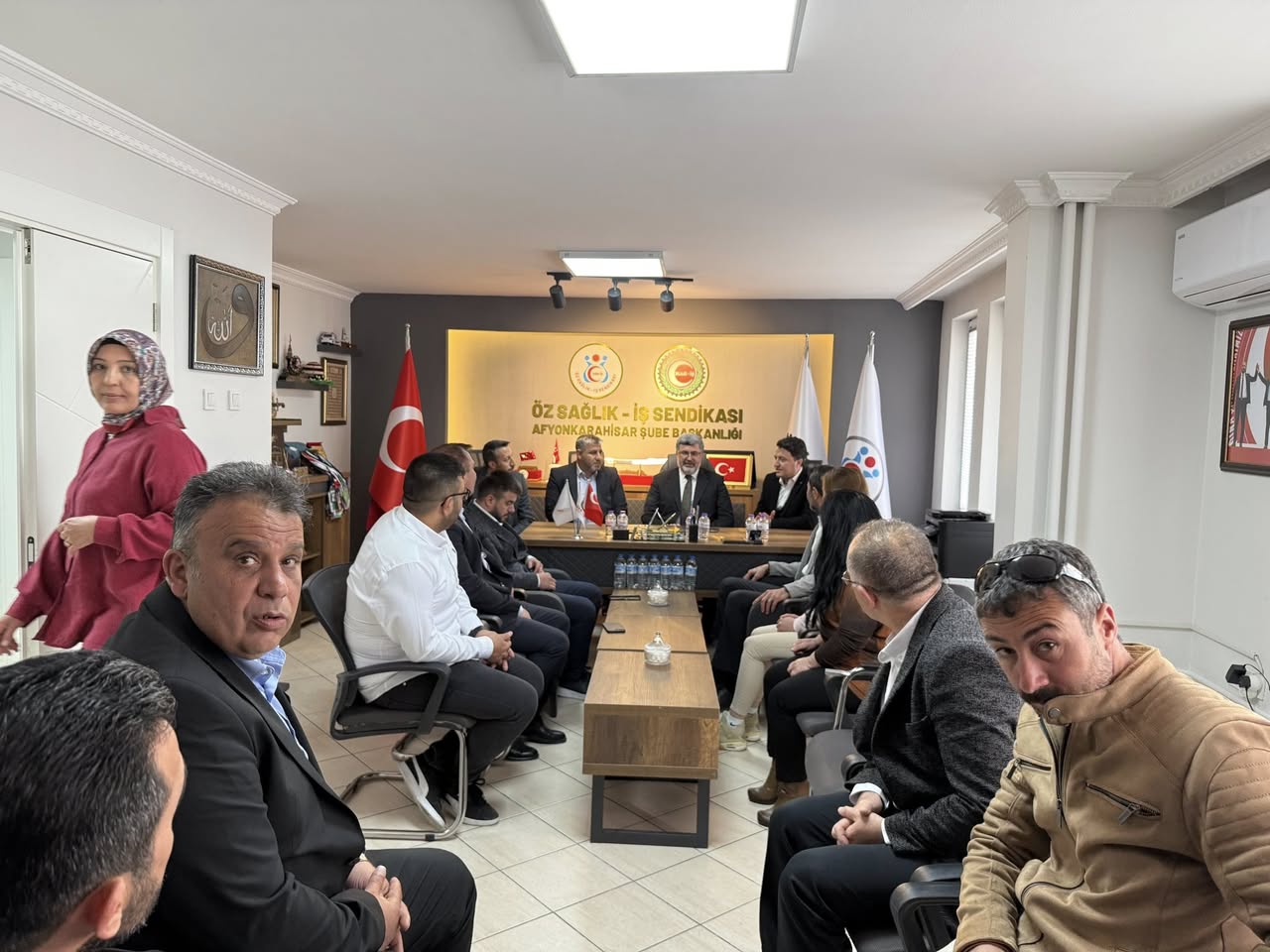 AK Parti Milletvekili Özkaya'dan Hak-İş Afyonkarahisar Ziyareti
