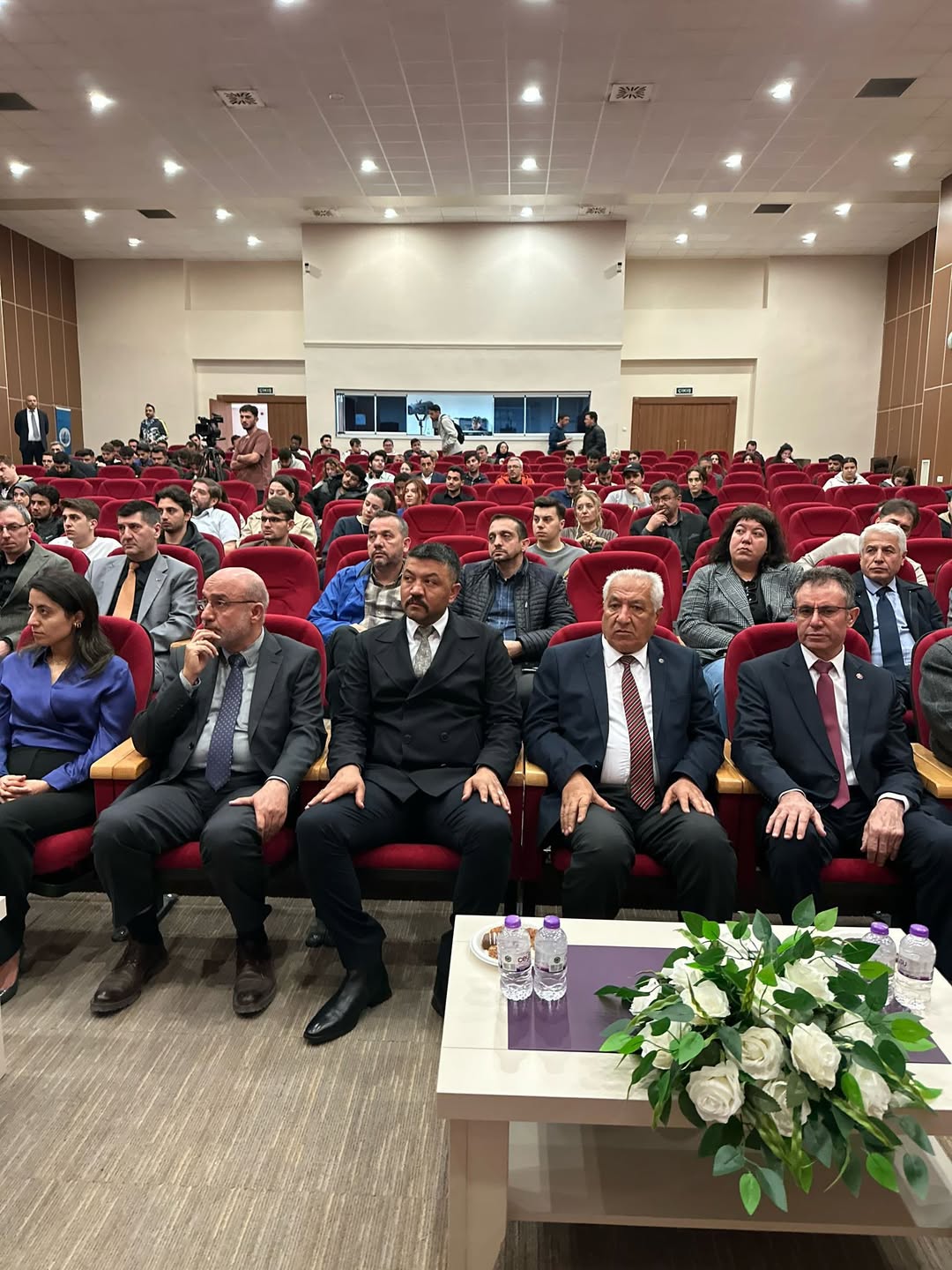 MHP'li Vekiller Afyonkarahisar'da Yapay Zeka Paneline Katıldı