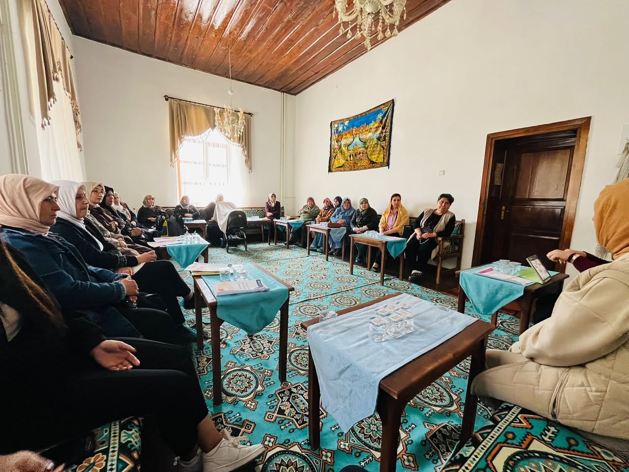 Emirdağ'da Kadınlara Bilgilendirici Cuma Sohbeti ve Eğitim Semineri