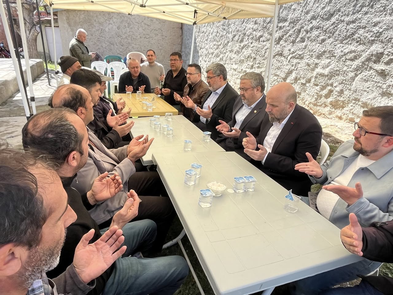 AK Parti Afyonkarahisar Milletvekili Yurdunuseven'den Bolvadin'de Taziye Ziyareti