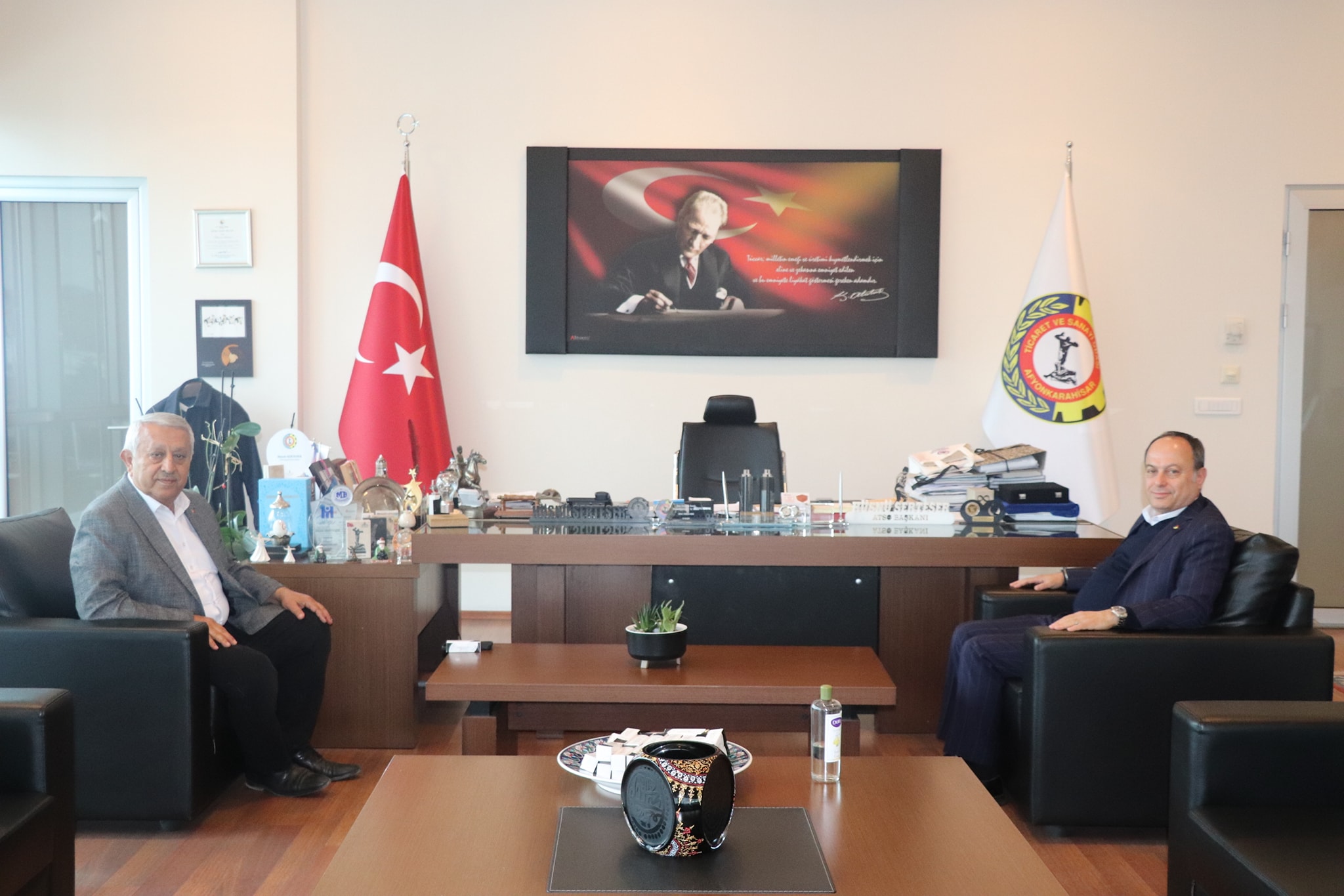 Zeybek'ten ATSO Başkanı Serteser'e Başsağlığı Ziyareti