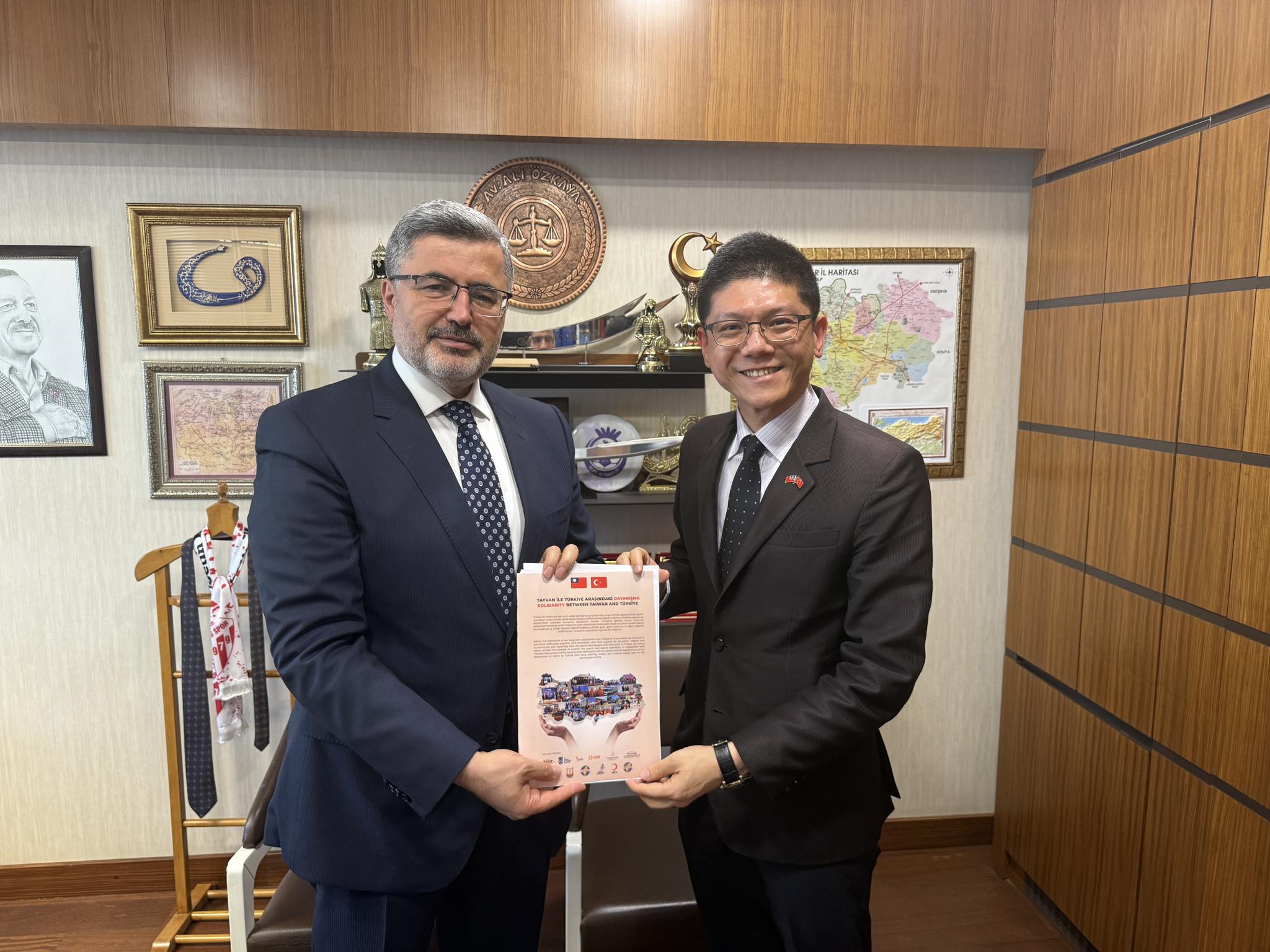 Meclis'te Diplomasi Ziyareti: Tayvan'dan Önemli Misafir