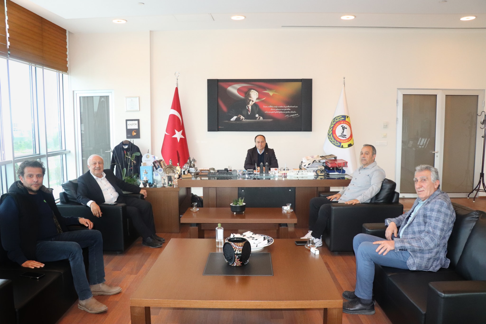 TOBB Delegasyonu, Hüsnü Serteser'e Taziye Ziyareti Gerçekleştirdi