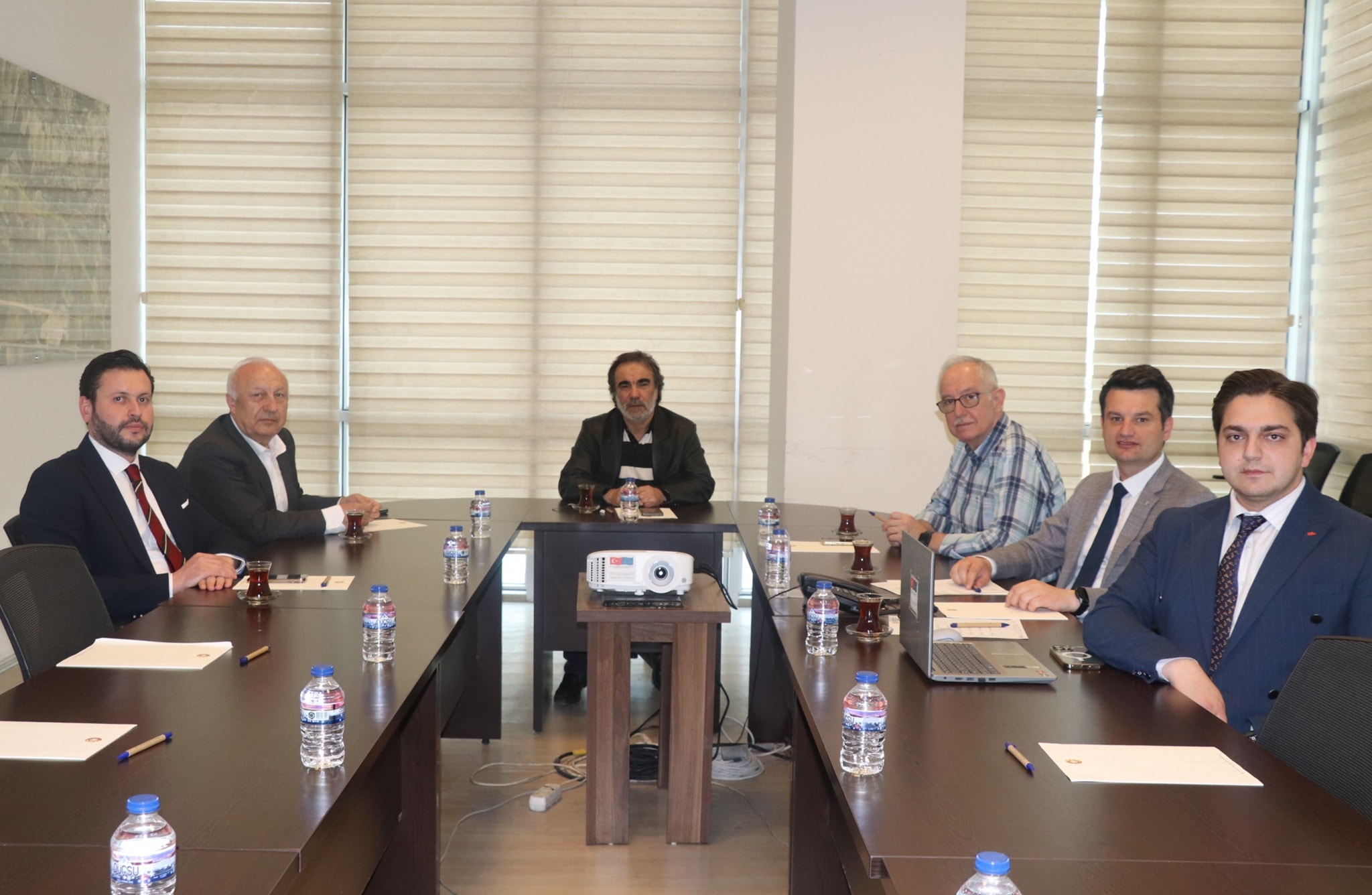 Akaryakıt Ticaretinde Yeni Kararlar: Afyonkarahisar TSO Toplantısı