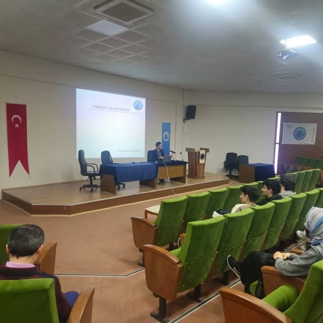 Afyon Kocatepe Üniversitesi'nde Finansal Okuryazarlık Konferansı Düzenlendi