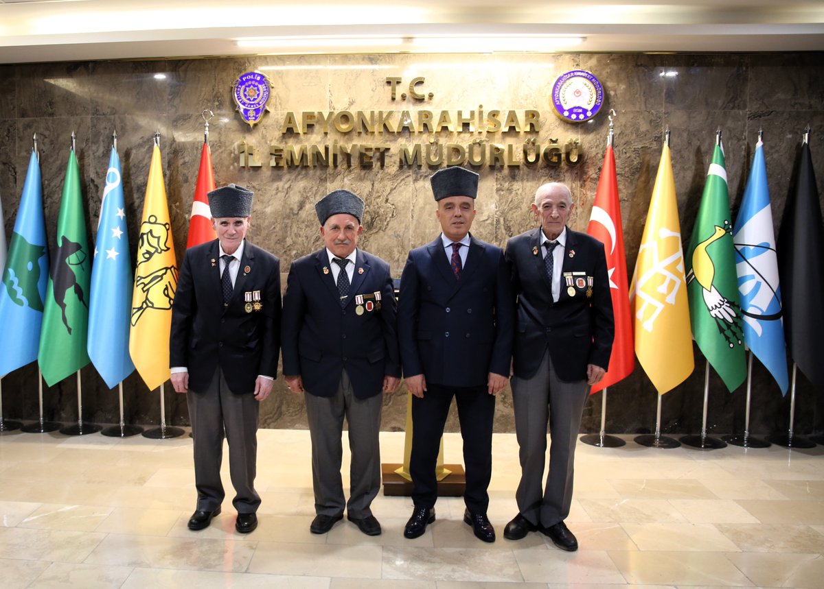 Afyonkarahisar Emniyet Müdürü'ne Gaziler Ziyareti