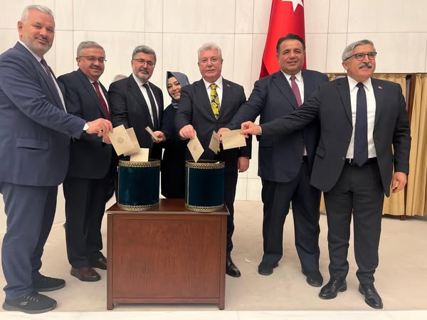 Ak Parti Afyonkarahisar Milletvekili Özkaya: RTÜK ve KHK Değişikliği Meclis'ten Geçti