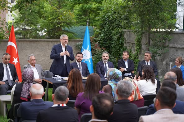 AK Parti Afyonkarahisar Milletvekili Yurdunuseven Talas'ta Teşkilatla Buluştu
