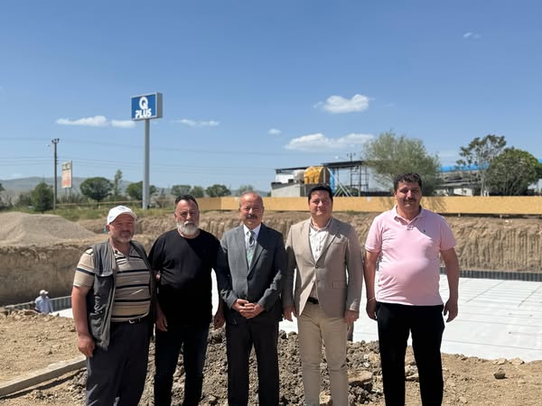 Bolvadin'de Yatırımlar Hız Kesmiyor: Huzurevi ve TOKİ Projeleri İncelemede