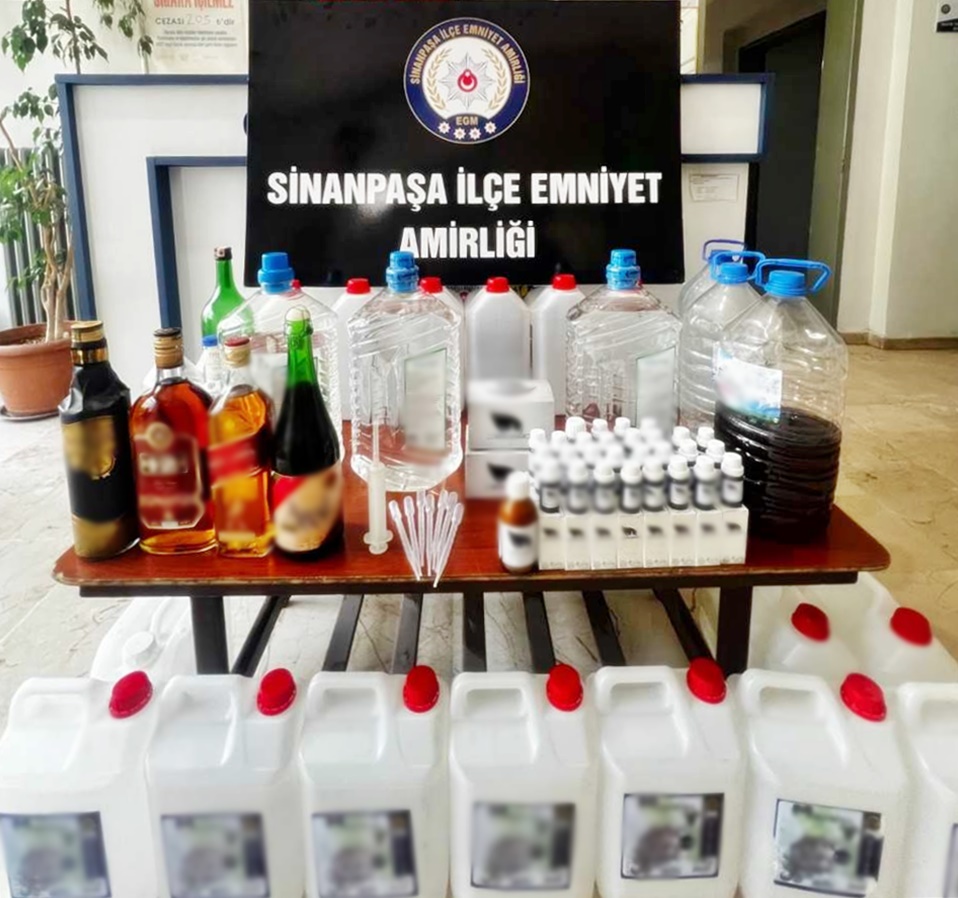 Afyonkarahisar'da Kaçakçılık Operasyonu: 1 Litre Ele Geçirildi