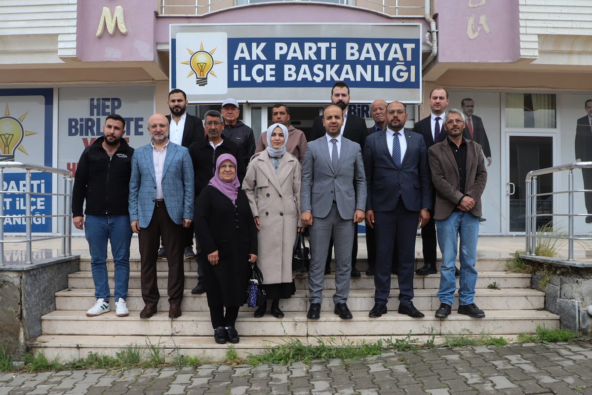 AK Parti Afyonkarahisar İl Başkanı Turgay Şahin Bayat İlçe Teşkilatını Ziyaret Etti