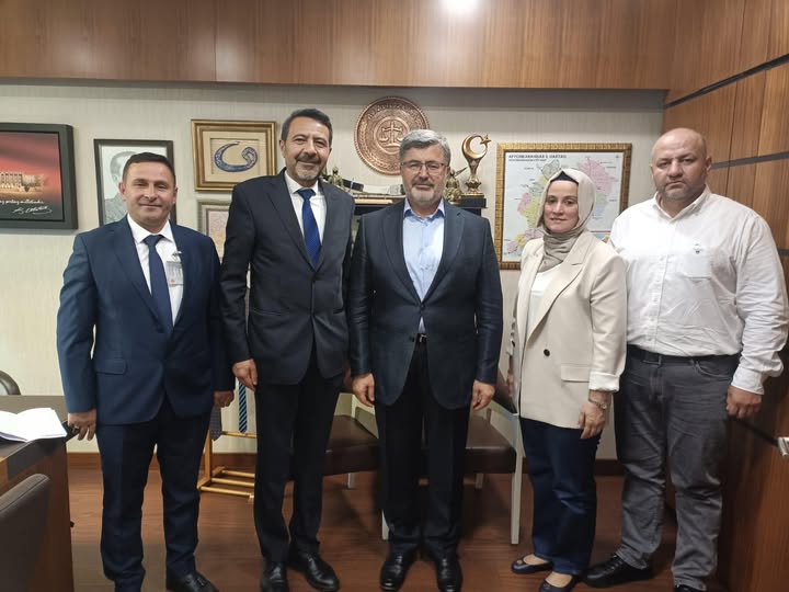 Afyonkarahisar'dan Meclis Ziyareti: AK Parti İl Başkan Yardımcısı Yılmazaslan Meclis'te