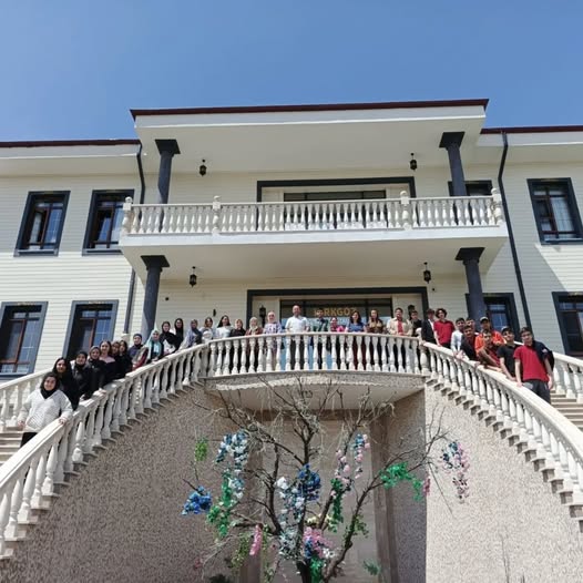 Bolvadin Belediye Başkanı Aynacı'dan Bilim Fuarına Destek