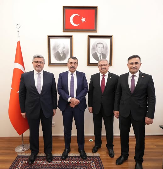 Afyonkarahisar Milletvekili Özkaya, Milli Eğitim Bakanı Tekin ile Eğitim Yatırımlarını Görüşü