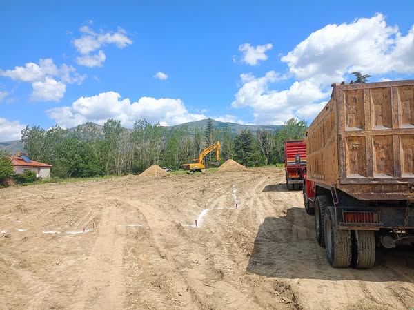 Afyonkarahisar'da TOKİ İnşaatına Başlandı: Vekil Özkaya'nın Çabalarıyla Hayaller Gerçekleşiyor