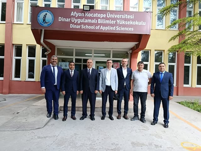 Afyon Kocatepe Üniversitesi Rektör Yardımcısı Prof. Dr. Özdemir, Dinar Uygulamalı Bilimler Yüksekokulu'nu Ziyaret Etti