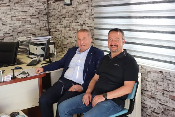 İyi Parti Genel Başkan Yardımcısı Hakan Şeref Olgun Sandıklı'da Esnaf Ziyaretinde