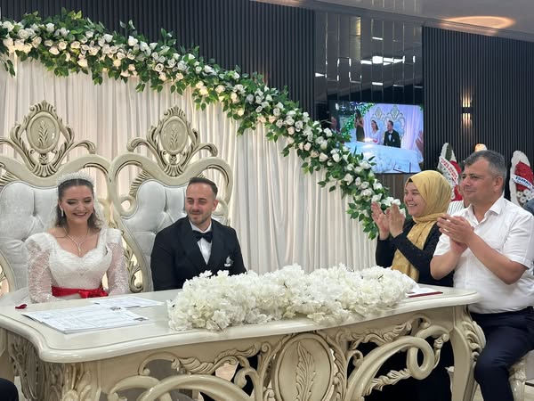 Emirdağ'da Yeni Bir Hayat Başlıyor: Tuçenur ve Emre Evlendi