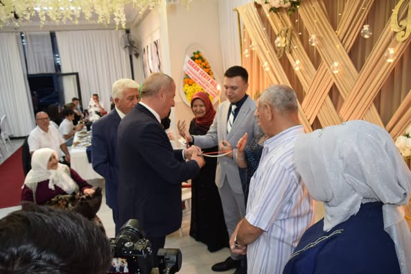 İYİ Parti Afyonkarahisar'da Necmi Özsarı'nın Oğlu İsmail'in Nişan Törenine Katılım