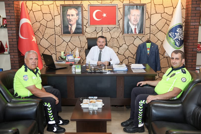 Sandıklı Belediye Başkanını Trafik Amiri Ziyaret Etti
