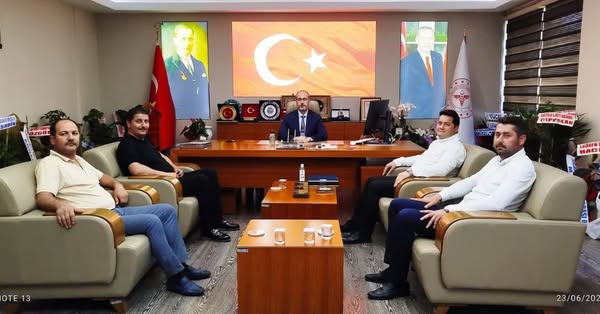 Bolvadin Heyeti, Yeni İl Sağlık Müdürü Dr. Öztürk'ü Ziyaret Etti