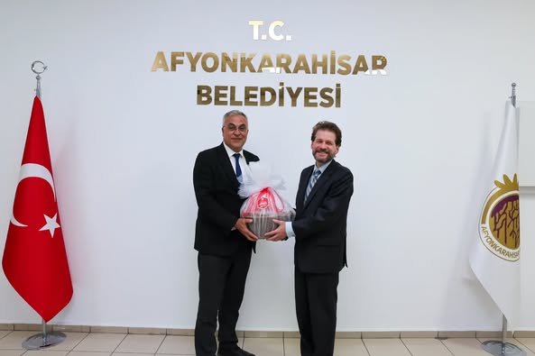 Afyonkarahisar Belediyesi Kuzey Makedonya Büyükelçisini Ağırladı