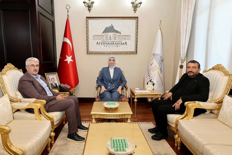 Afyonkarahisar Valisi Yiğitbaşı, Gazetecilerle İstişare Toplantısı Gerçekleştirdi