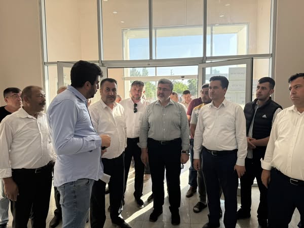 Afyonkarahisar'da Yeni Kapalı Pazaryeri ve Köy Fırını İncelemesi