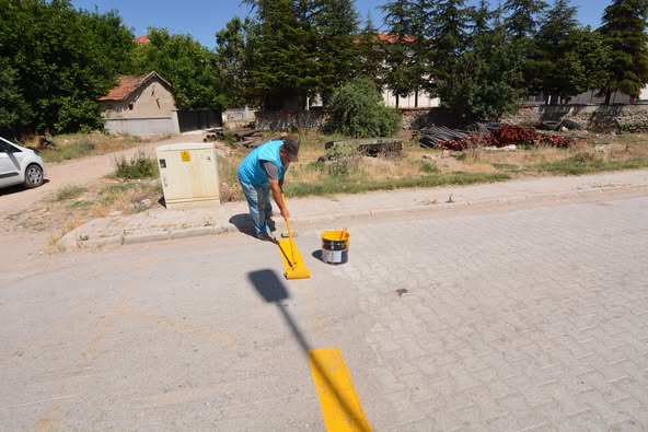 Sandıklı'da Yol ve Yaya Geçidi Güvenliği Artırıldı