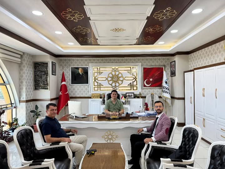 Bolvadin Belediye Başkanı Aynacı'ya Gençlik ve Spor Ziyareti