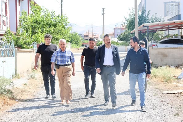 Sandıklı'da Kevser Mahallesi'ne Parke Taşı Yatırımı