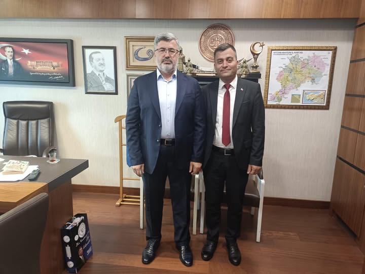 AK Parti Afyonkarahisar Milletvekili Özkaya, Sinanpaşa Belediyesi Müdürünü TBMM'de Ağırladı
