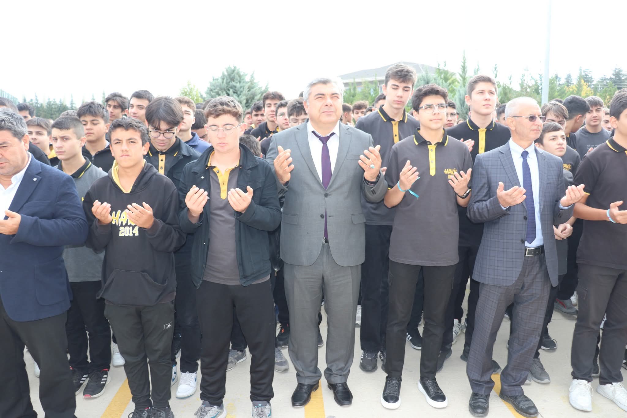 Afyonkarahisar’da Öğrenciler Tek Yürek: “Nehirden Denize Özgür Filistin!”