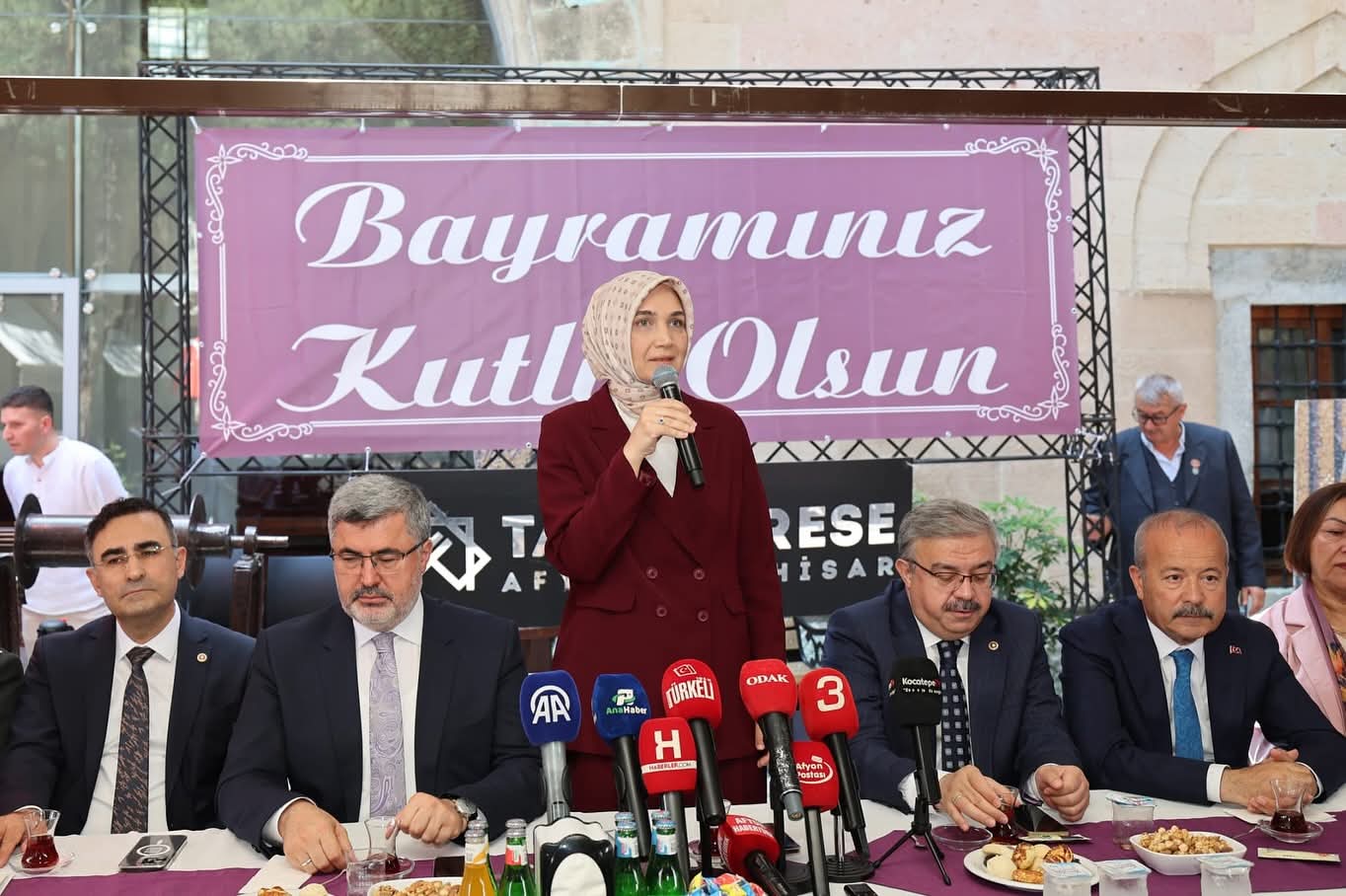 TAŞ MEDRESE’DE BAYRAMLAŞMA BULUŞMASI