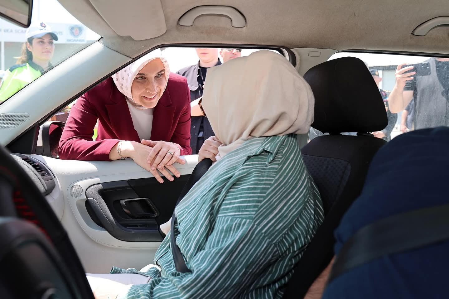 Vali Yiğitbaşı’ndan Yolculuk Eden Vatandaşlara Bayram İkramı