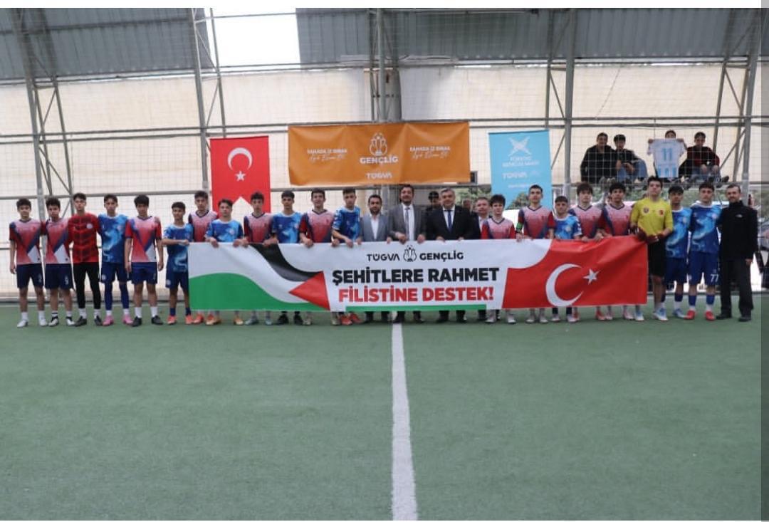 Nefes Kesen Halı Saha Turnuvasında Sona Gelindi