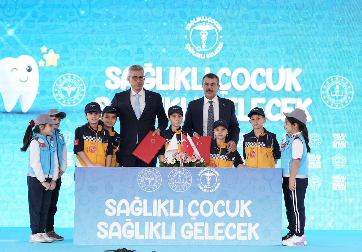 Millî Eğitim ve Sağlık Bakanlığı İş Birliğiyle "Sağlıklı Çocuk Sağlıklı Gelecek" Programı Başlatıldı