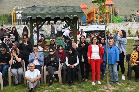 Emirdağ'da Unutulmaz Anneler Günü Şenliği