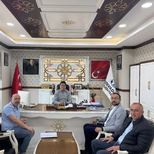 Bolvadin Belediye Başkanı Aynacı'ya Kızılay Ziyareti