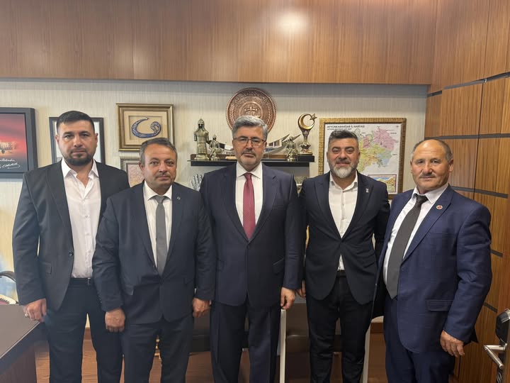 AK Parti Afyonkarahisar Milletvekili Özkaya, Muhtarlarla Ankara'da Bir Araya Geldi