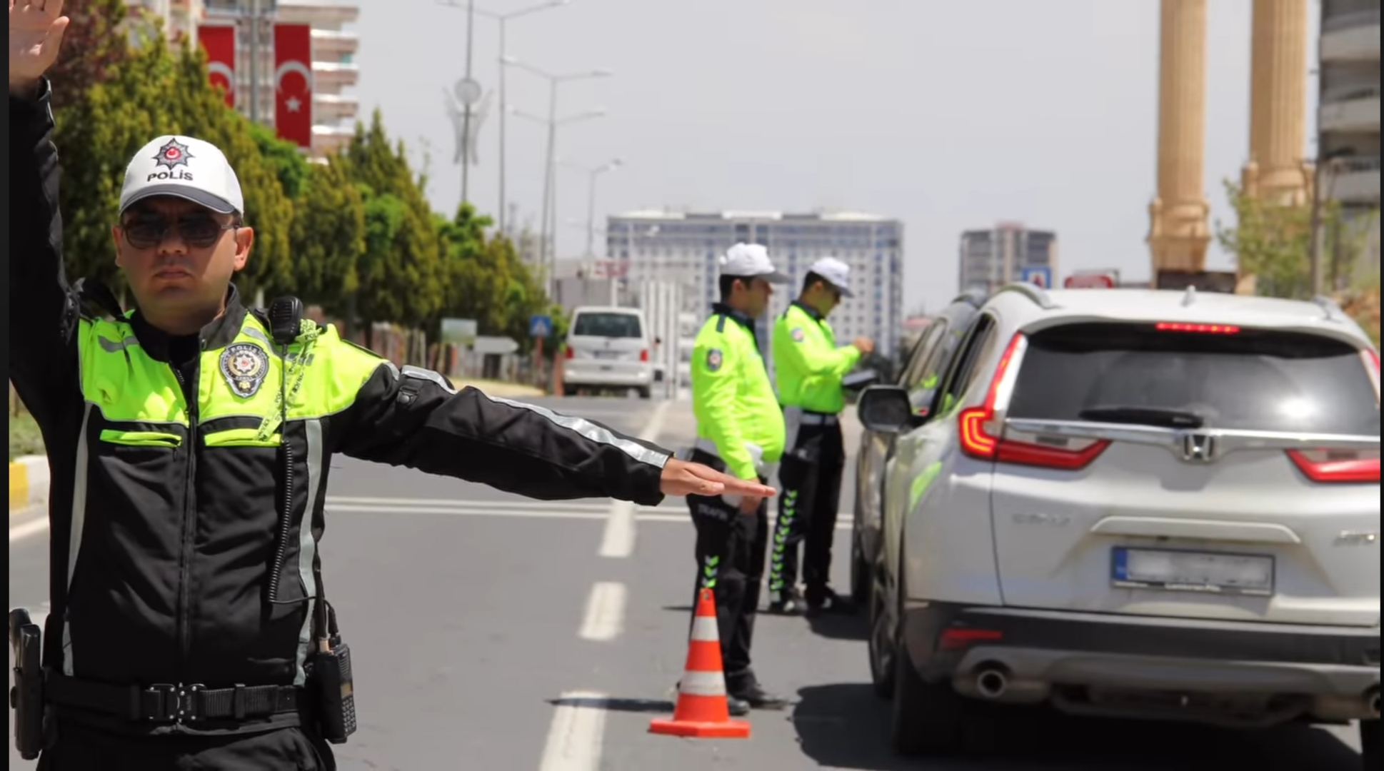 Abartı Egzoz ve Trafik İhlallerine Geçit Yok: 26 Bini Aşkın Araca İşlem Yapıldı