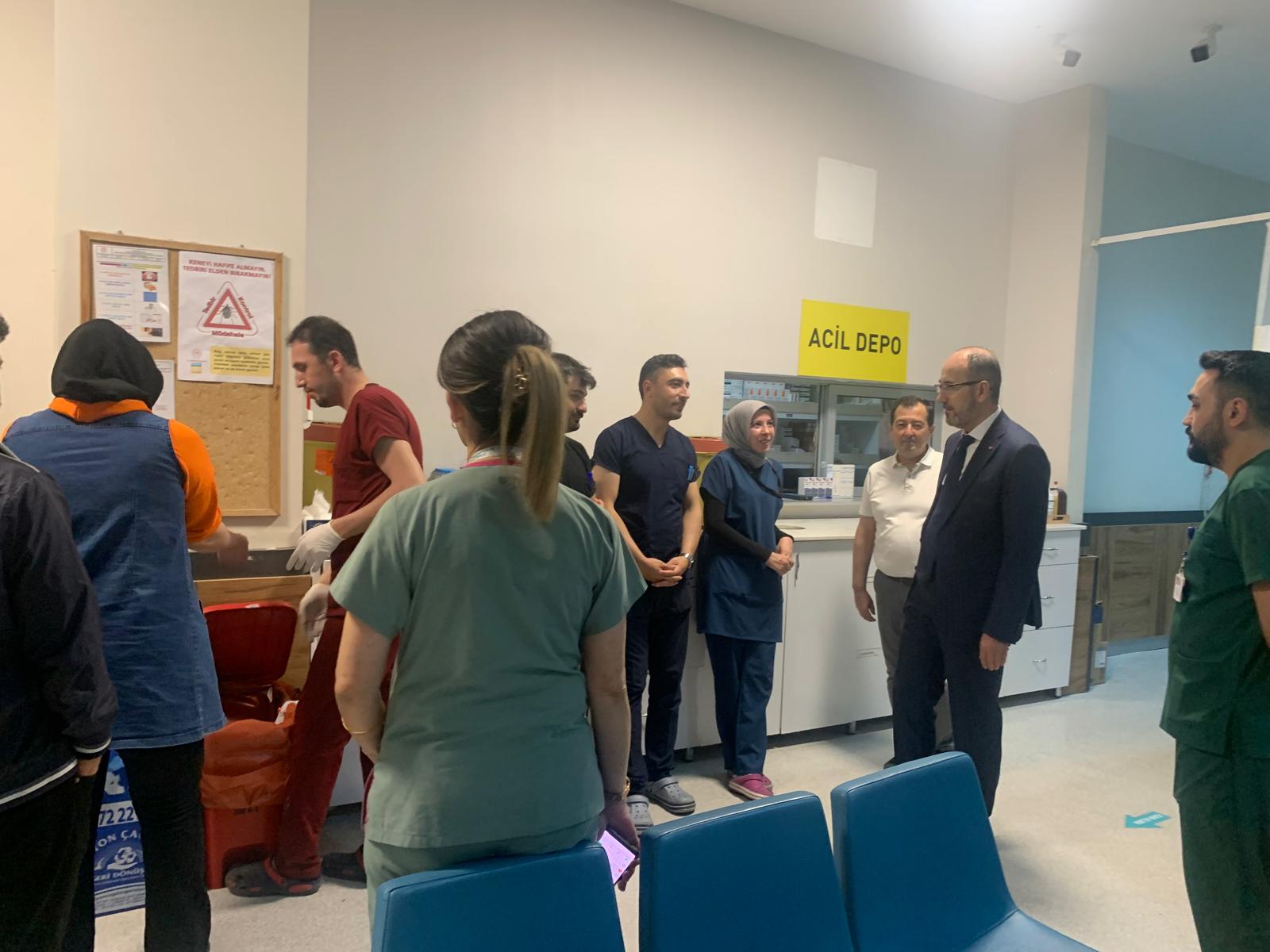İl Sağlık Müdürü Dr. Hakkı Öztürk’ten İlk Ziyaret Afyonkarahisar Devlet Hastanesine