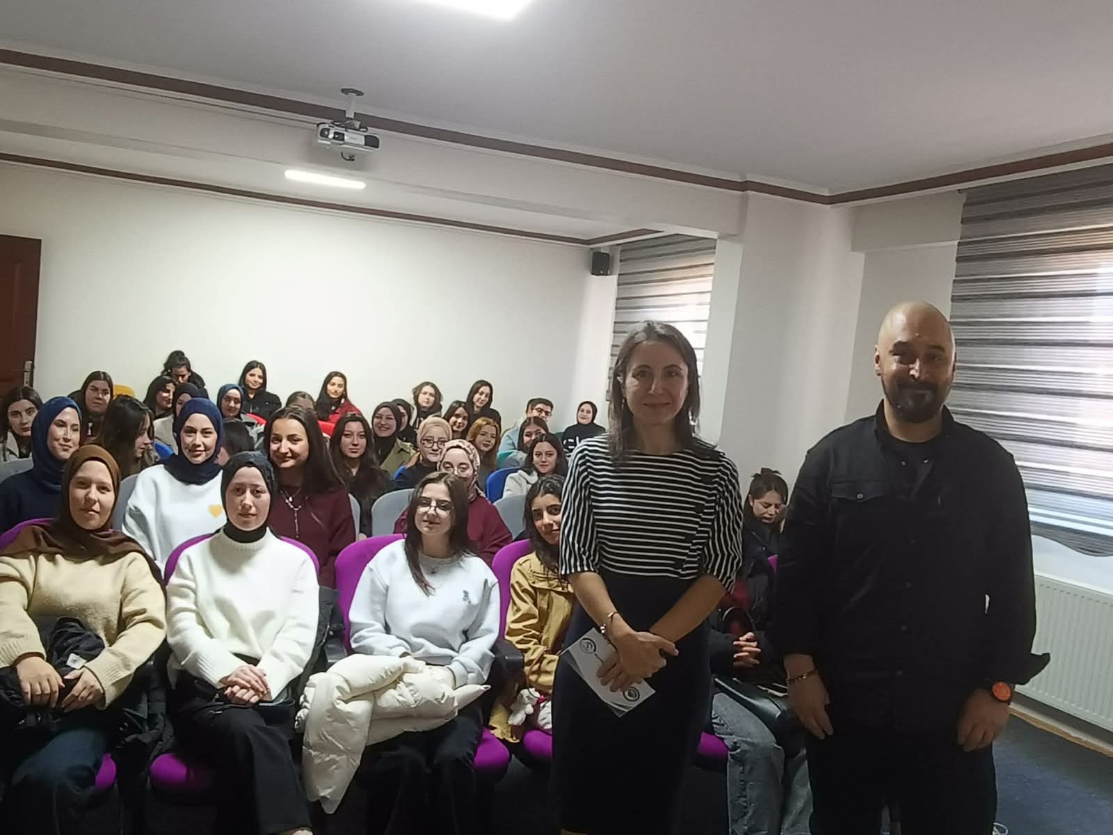 Şuhut Kadın Kültür Evi’nde Bağımlılıkla Mücadele Etkinliği Düzenlendi - 1