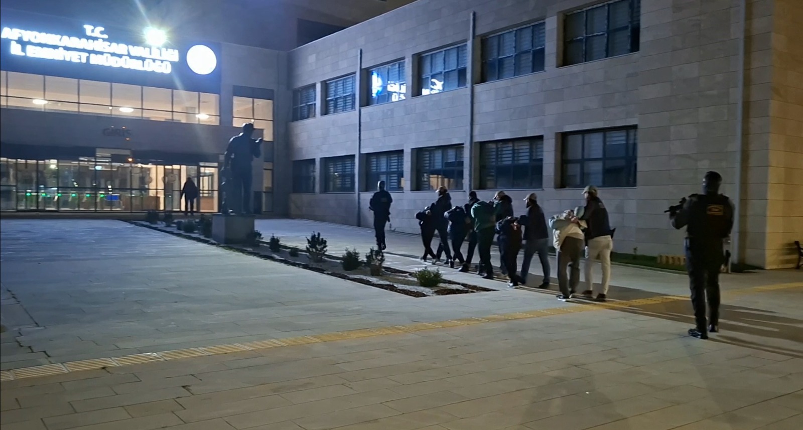 Afyonkarahisar’da DEAŞ Operasyonu: 9 Şüpheli Yakalandı, 7’si Tutuklandı - 1